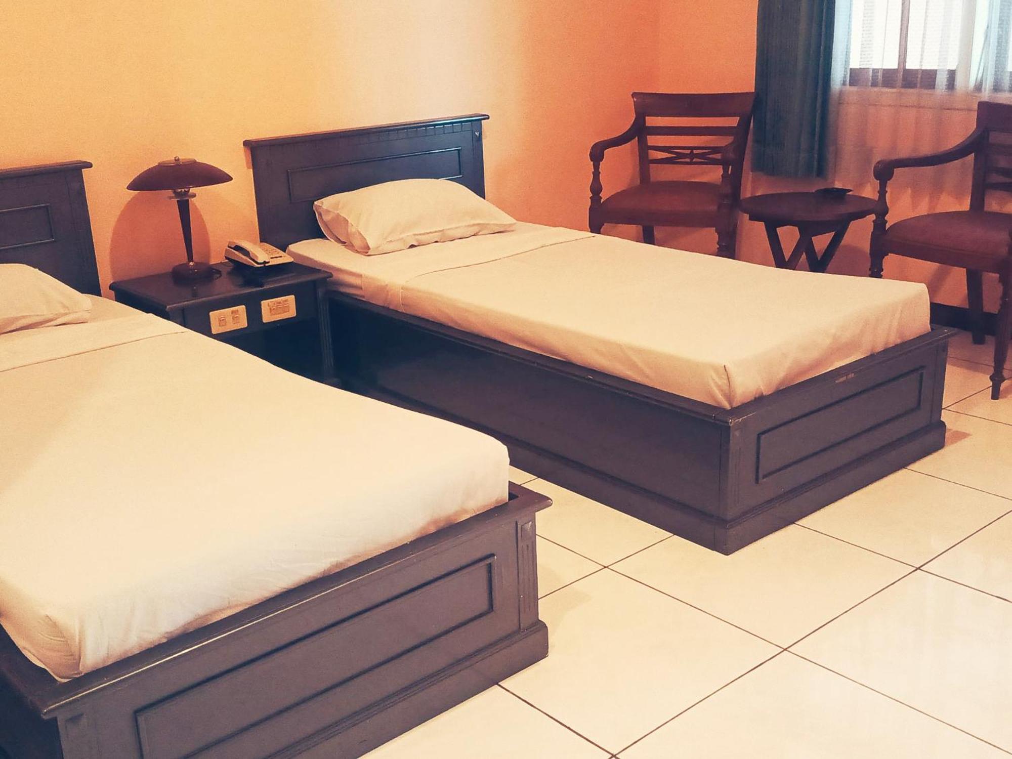 Hotel Wijaya 普禾加多 外观 照片