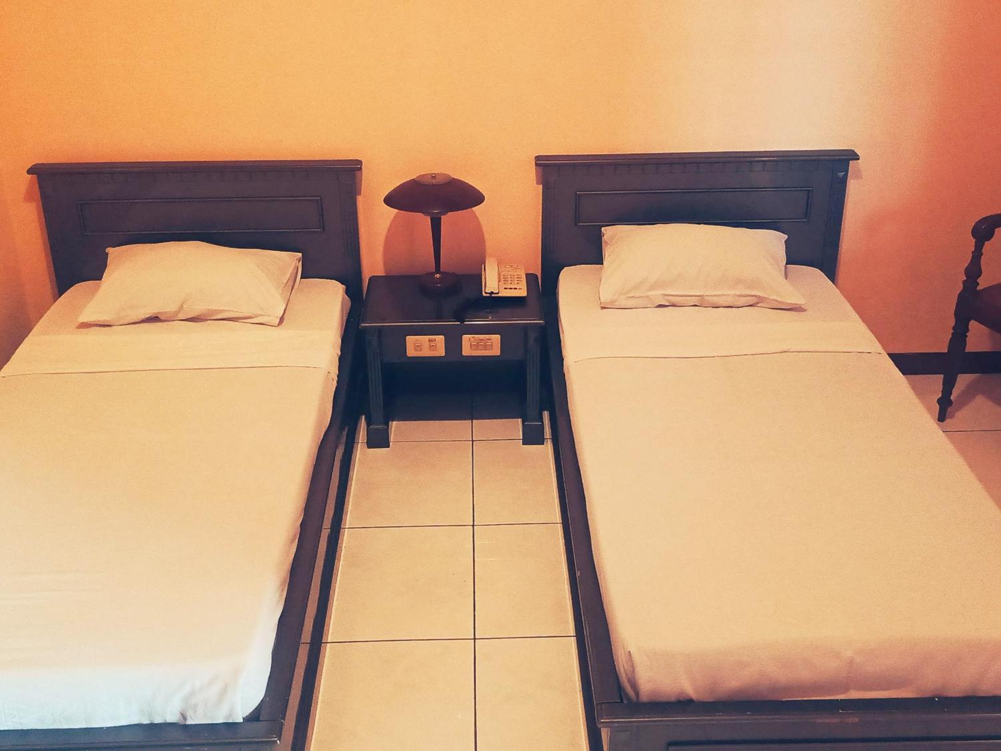 Hotel Wijaya 普禾加多 外观 照片