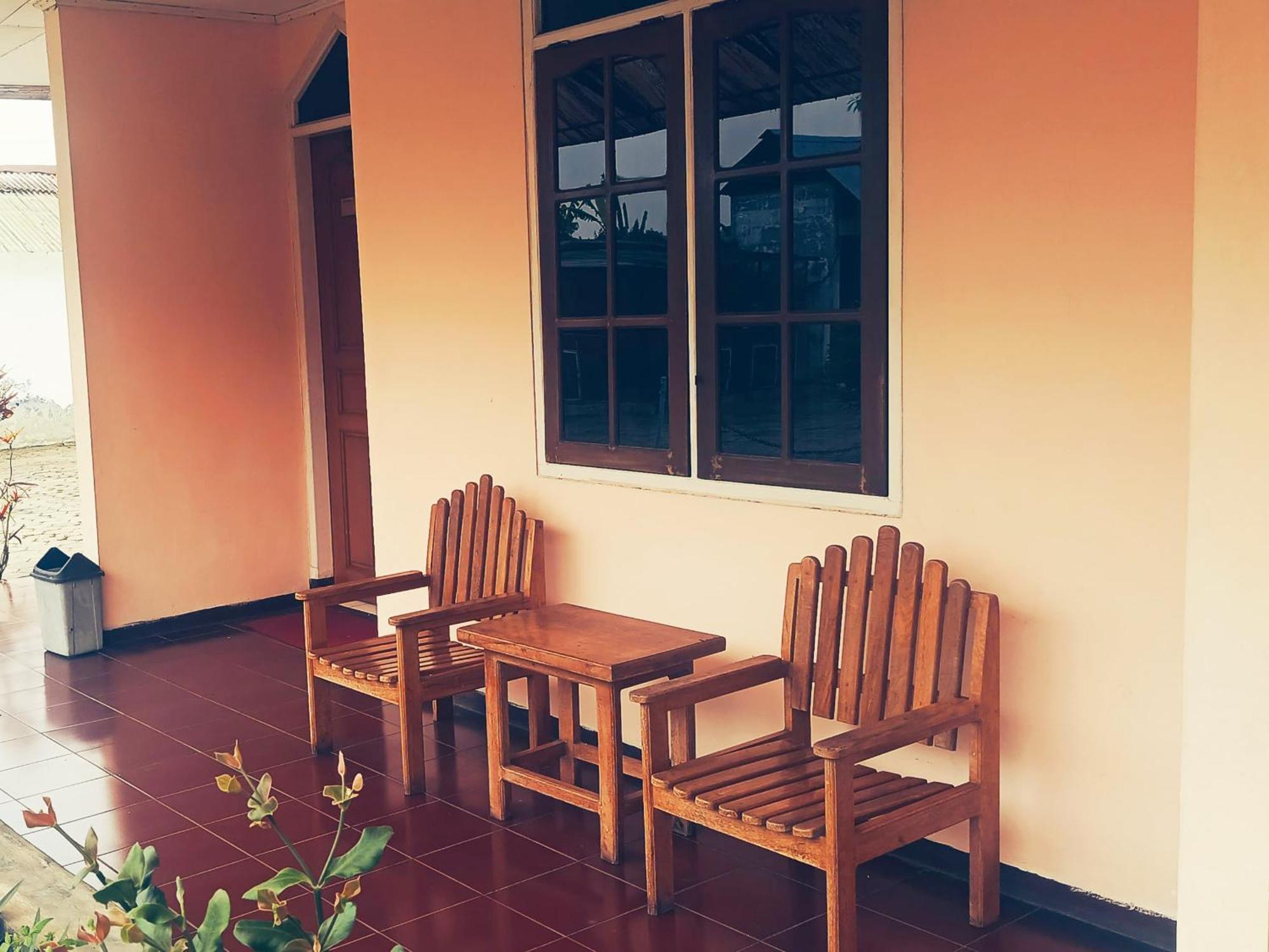 Hotel Wijaya 普禾加多 外观 照片